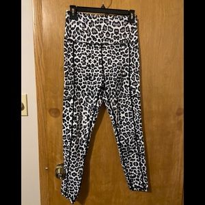 White leopard leggings